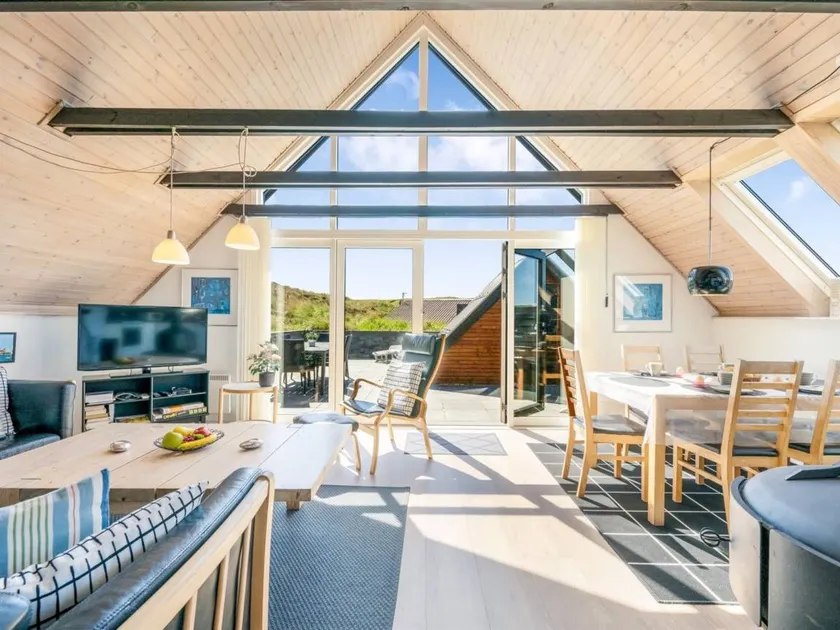 Encantadora casa vacacional ideal para familias con sauna, terraza y barbacoa | Cerca de la playa - Image 1