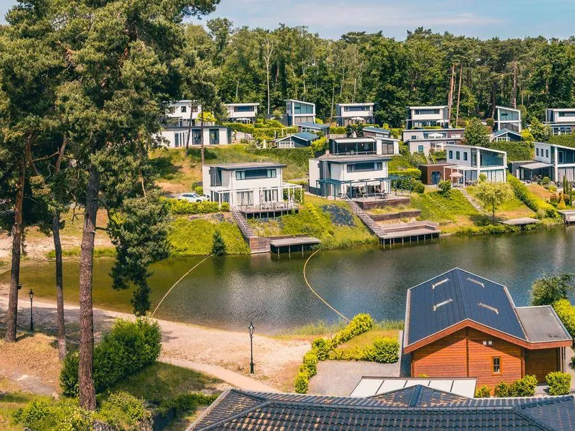 Wonderful chalet with garden & terrace | Beach nearby | Pet-friendly - Image 1