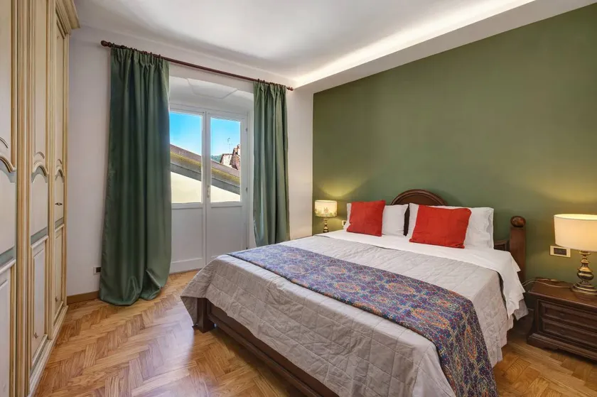 Apartment 'Holiday Home' with Balcony, Wi-Fi and Air Conditioning - Image 1