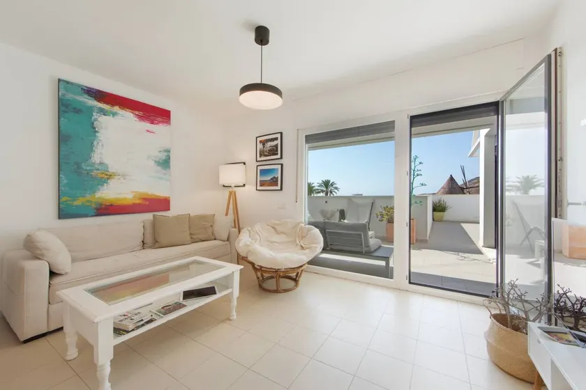 Nice apartment with terrace & pool | Sea view | Beach nearby - Image 1