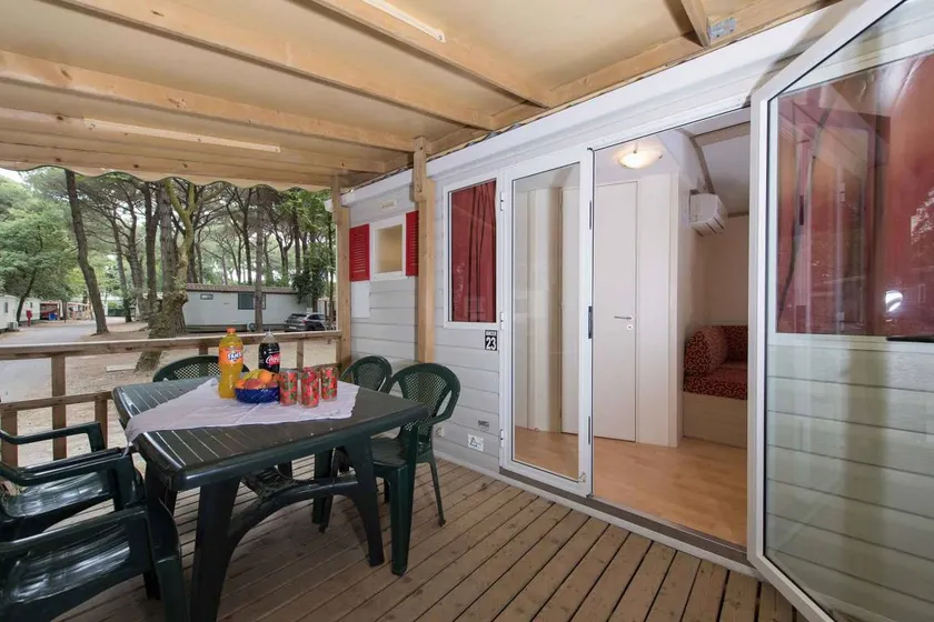 Mobil home avec jardin, sauna et terrasse - Image 1