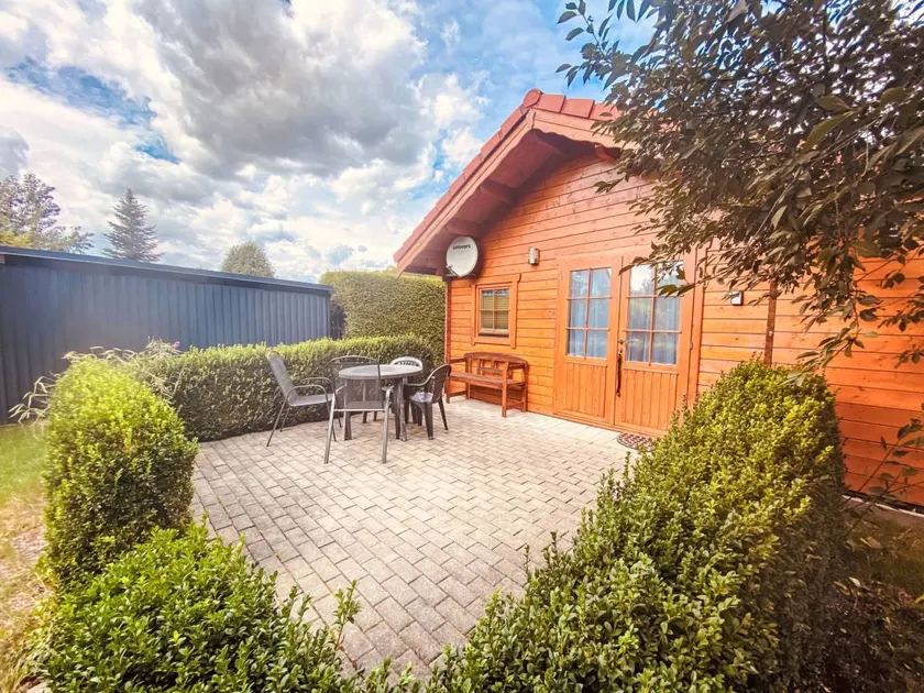 Holiday home with BBQ, garden & terrace | Nature view - Image 1