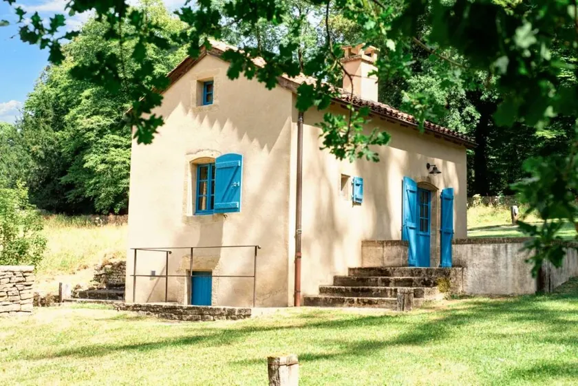 Holiday home with garden & terrace | Garden view - Image 1
