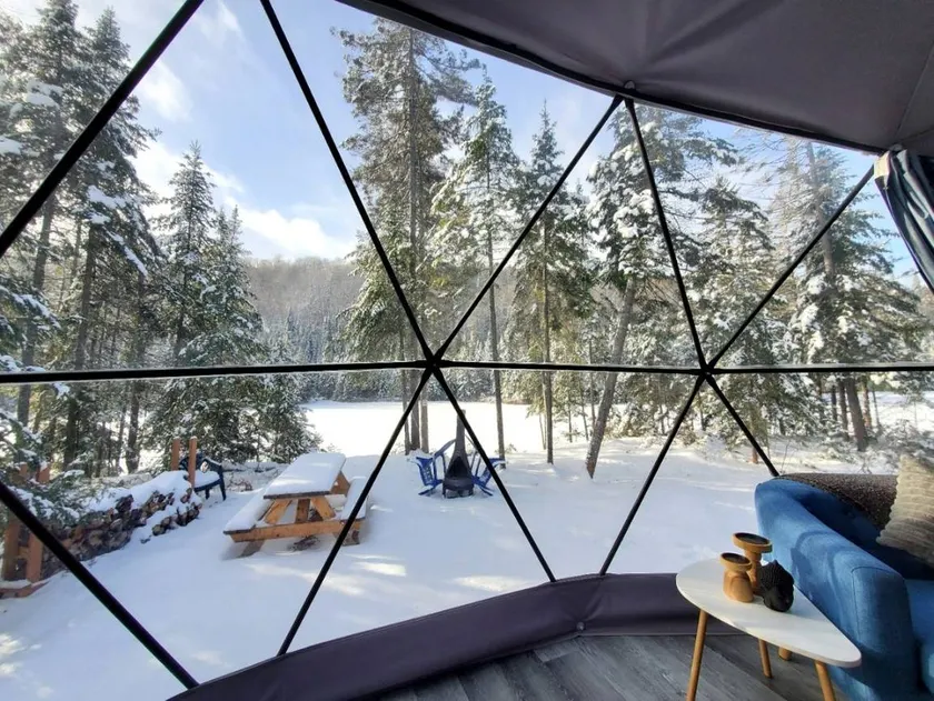 Ecological Lakefront Oasis near the Ouareau Forest Regional Park, Perfect for a Glamping Retreat in a Geodesic Dome - Image 1