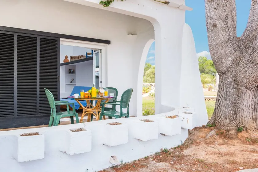 Casa con barbecue, giardino e terrazza - Image 1