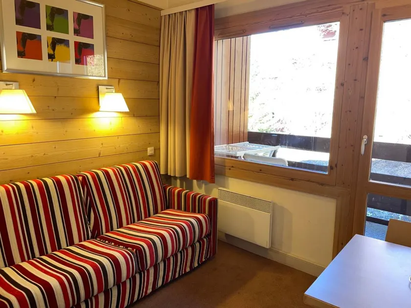 Nice Studio With Mountain View - Image 1