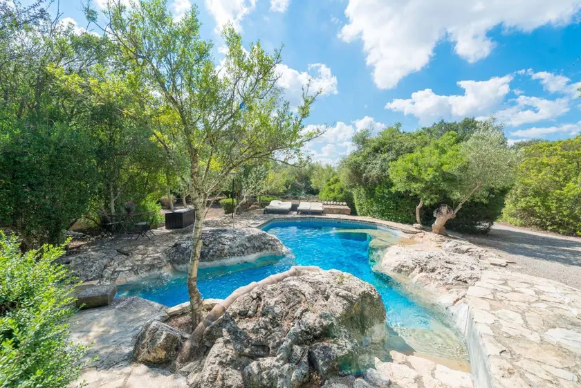 Villa adatta alle famiglie con piscina privata, griglia e terrazza - Image 1