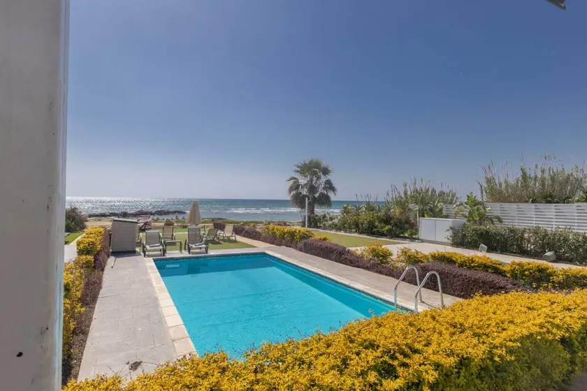 Fully equipped nice cottage with terrace, garden & barbeque | Sea view - Image 1