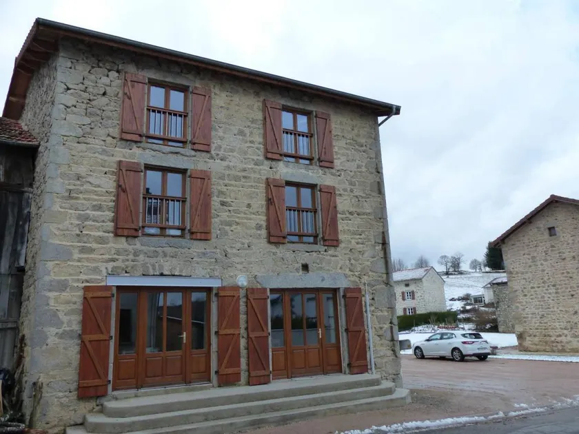 Gite with barbecue, garden & terrace | Dogs allowed - Image 1