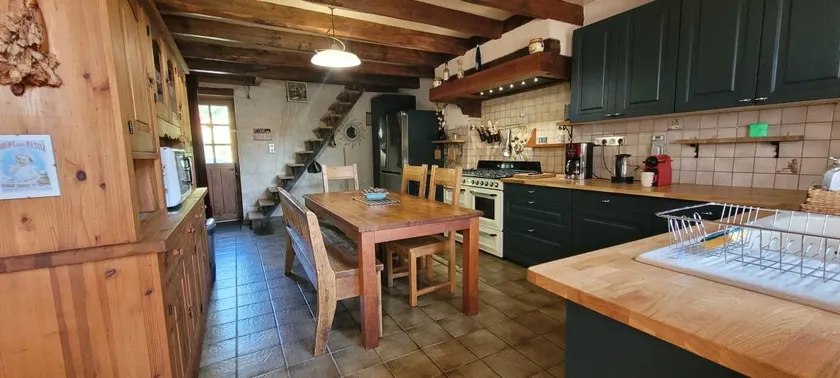 Charming house in Sainte-Marie with large garden - Image 1