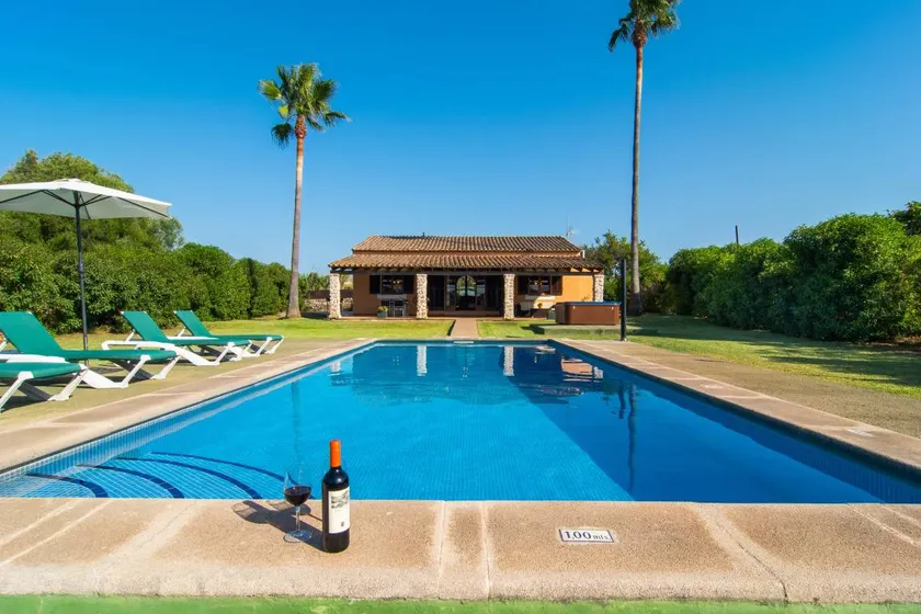 Fully equipped lovely finca with garden, terrace & private pool | Mountain view - Image 1