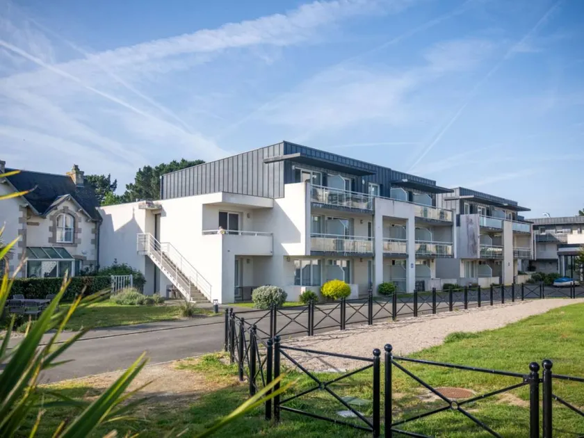 Familienorientierte wunderschöne Ferienwohnung mit beheiztem Pool und Terrasse | Haustiere sind willkommen - Image 1