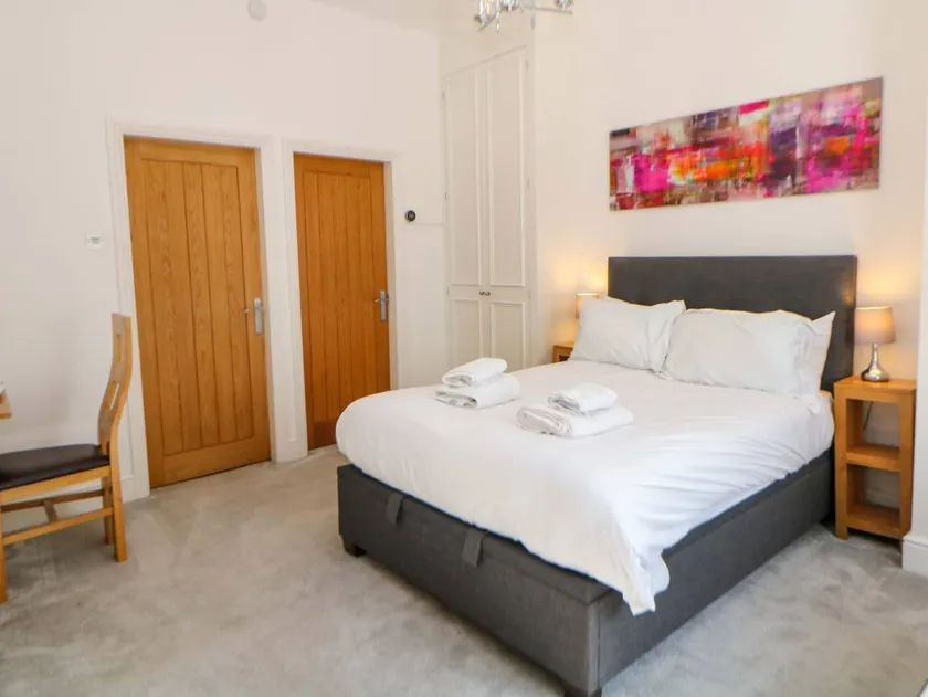 Family-friendly wonderful cottage with garden | Pets are welcome - Image 1