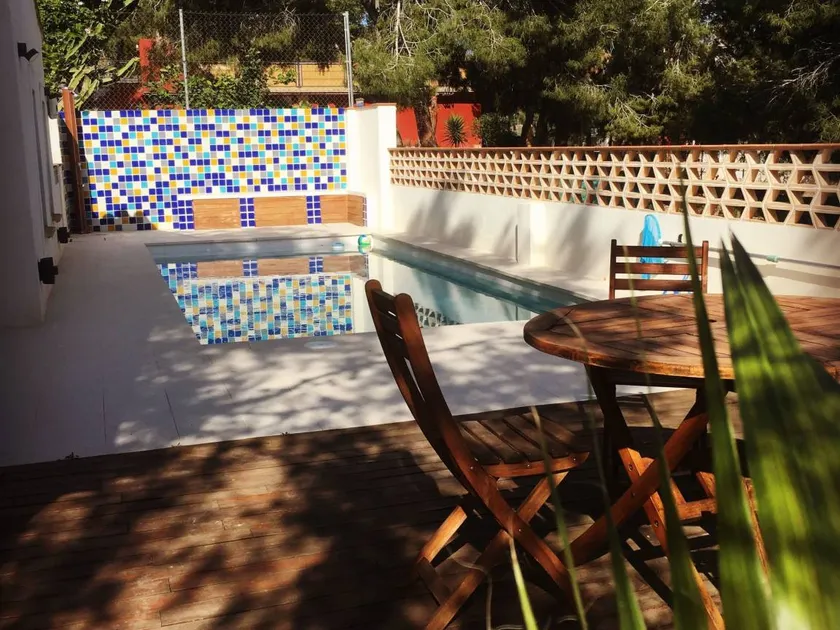 Ferienhaus mit Terrasse, Garten und Whirlpool - Image 1