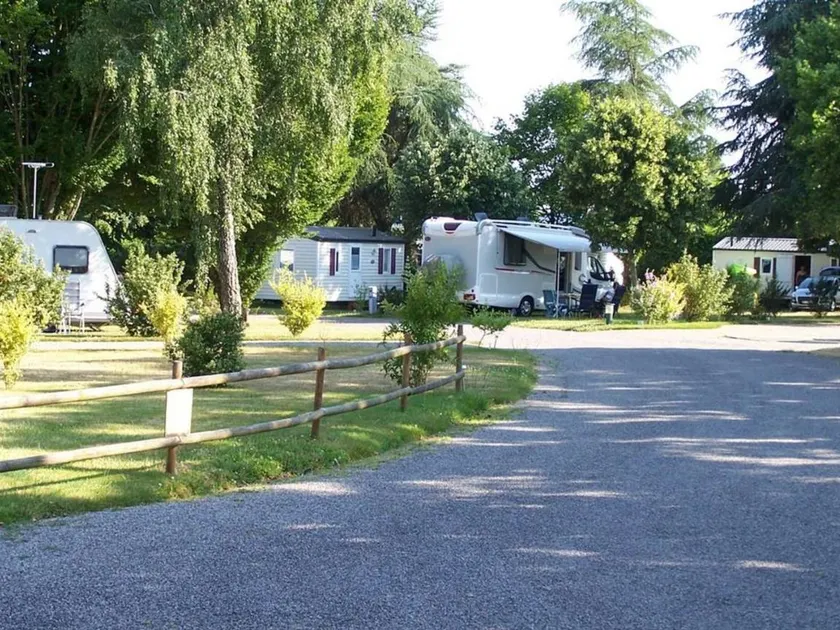 Beautiful mobile home | Pet-friendly - Image 1