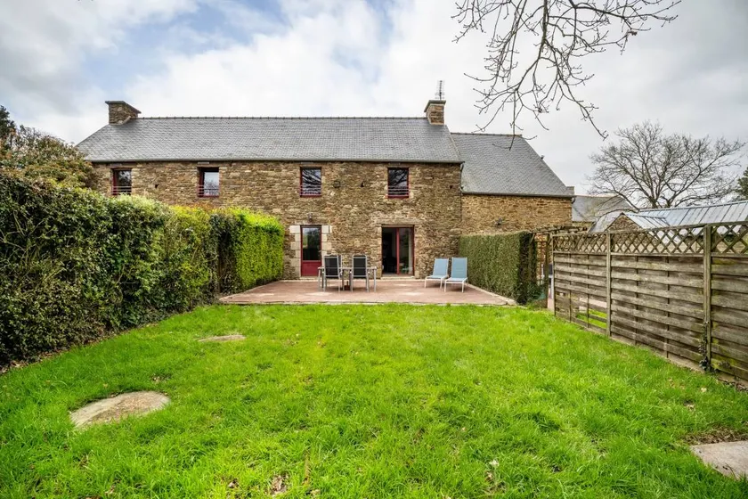 Family-oriented wonderful cottage with garden, barbeque & terrace | Garden view | Pets are welcome - Image 1