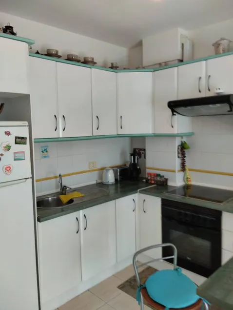 Flat with terrace & garden | City view - Image 1