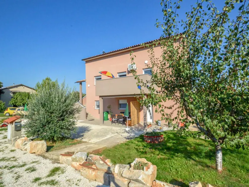 B&B - Image 1