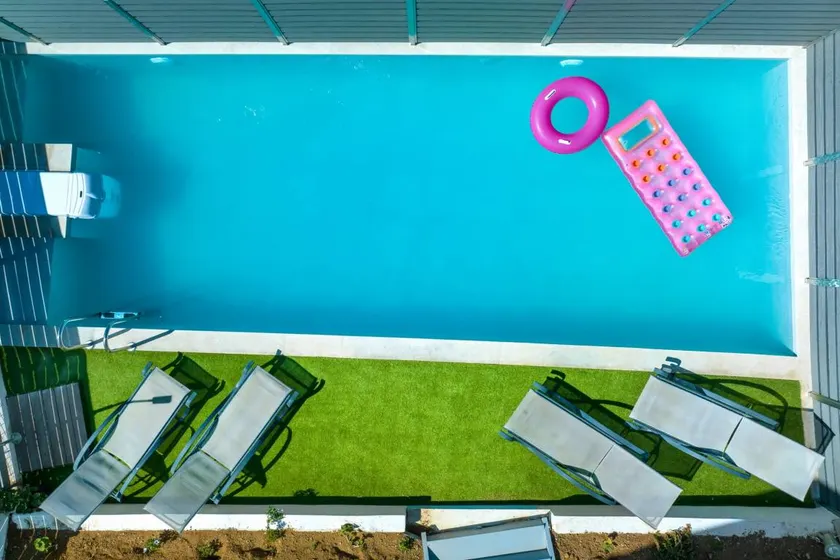 Wonderful holiday apartment with pool & garden | Sea view | Close to the beach - Image 1