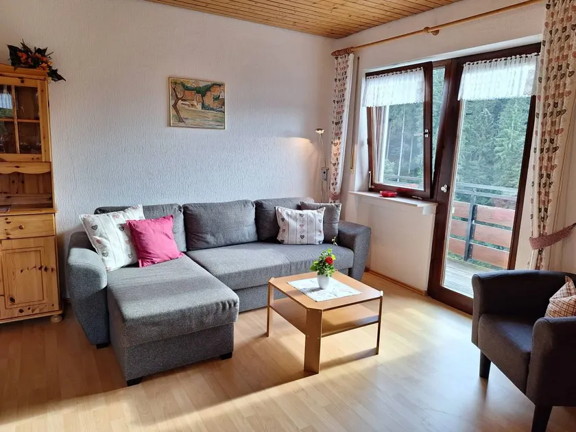 Child-friendly holiday apartment with BBQ & garden | Garden view | Pet-friendly - Image 1