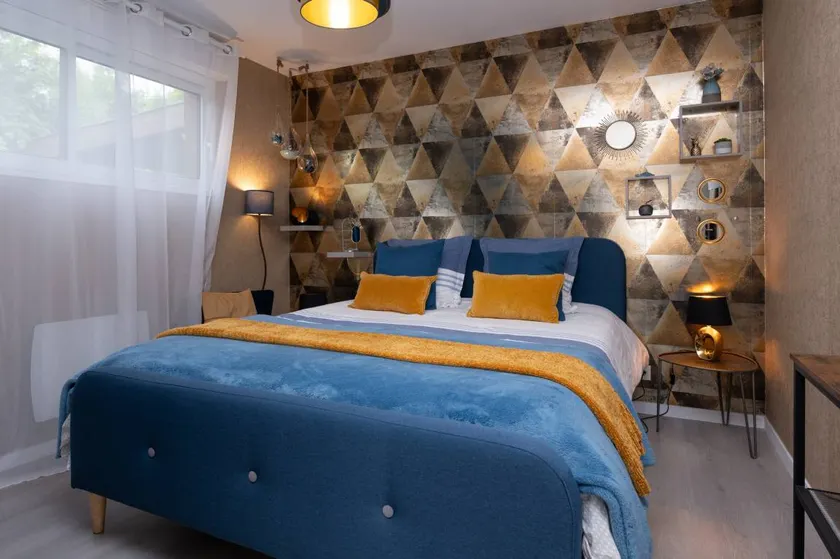 Bed & breakfast with terrace - Image 1