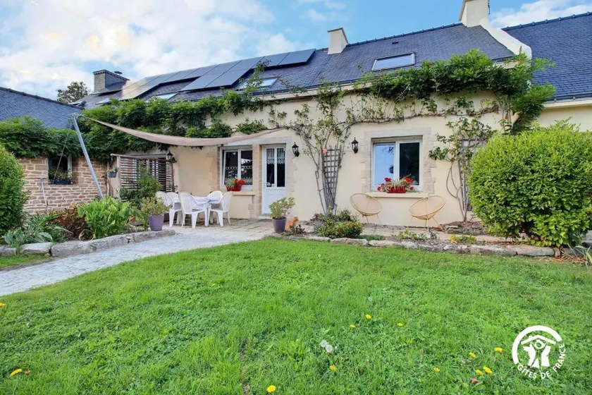 Gîte avec jardin, barbecue et terrasse - Image 1