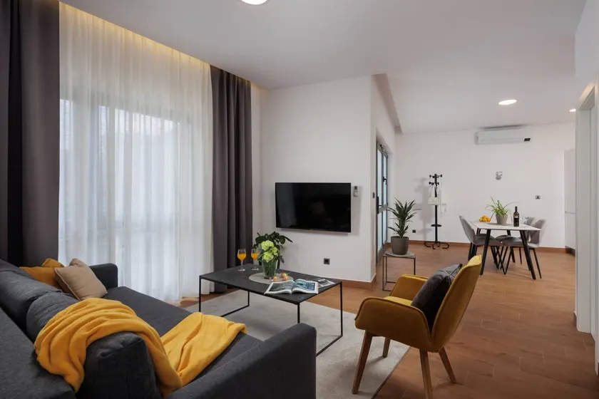 Flat with 1 room for 4 persons - Image 1
