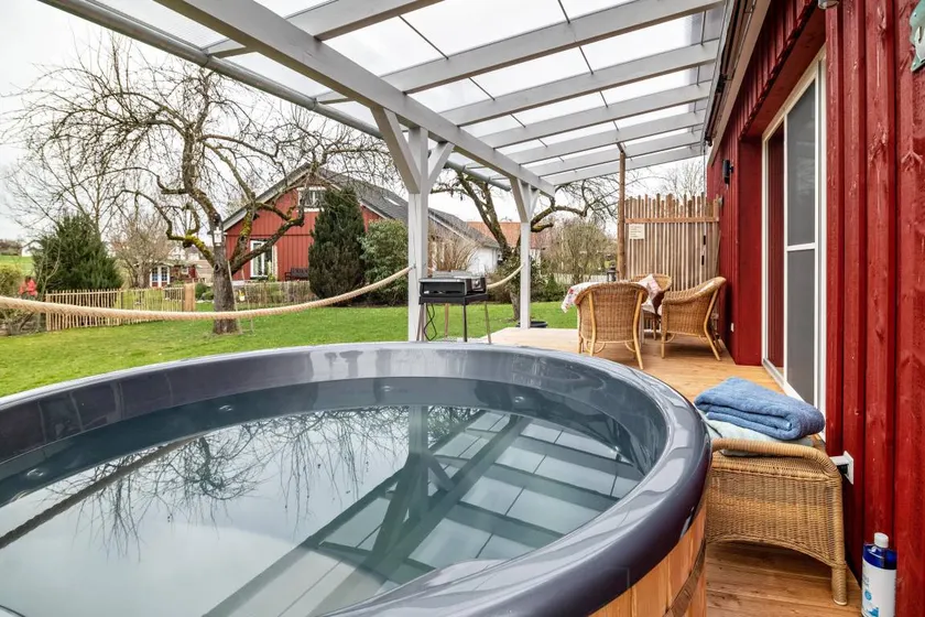 Casa adatta alle famiglie con sauna, terrazza e giardino | Vista sul giardino - Image 1