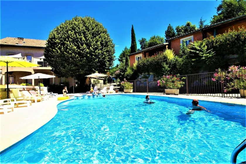 Fully equipped nice gite with pool | River view | Pets are welcome - Image 1