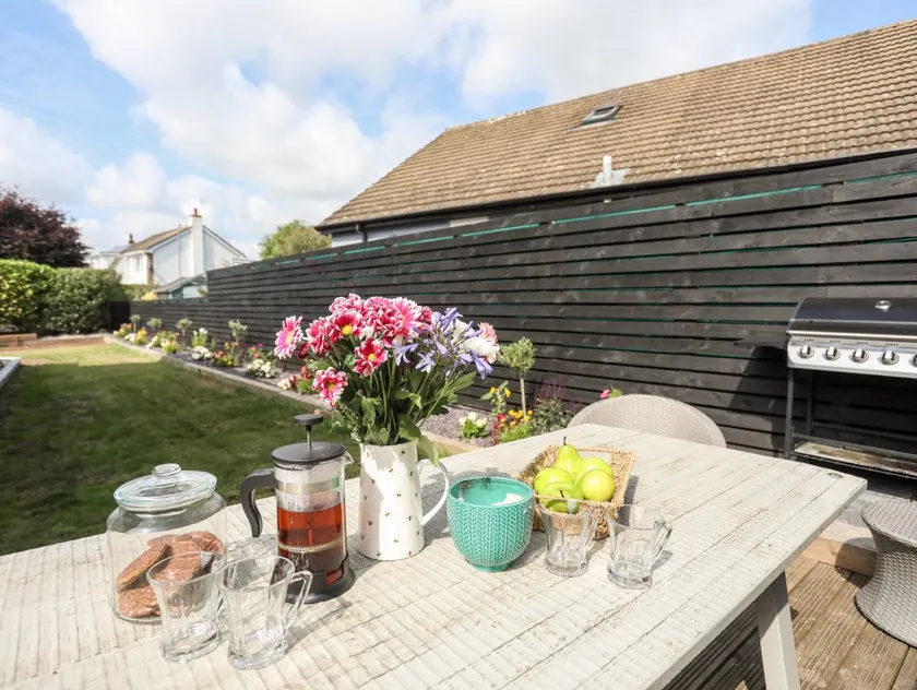 Child-friendly cottage with jacuzzi & garden | Pets allowed - Image 1