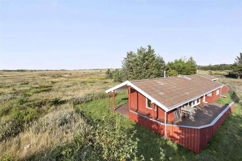 Holiday home with terrace & barbeque | Sea view - Image 1