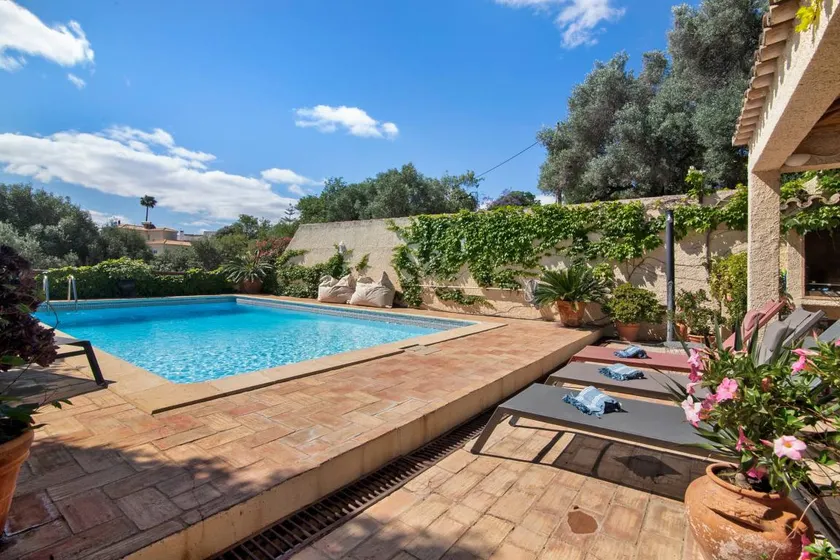 Maison avec barbecue, terrasse et internet haut débit | Vue jardin | Adaptée au travail à distance | Avec animaux admis - Image 1