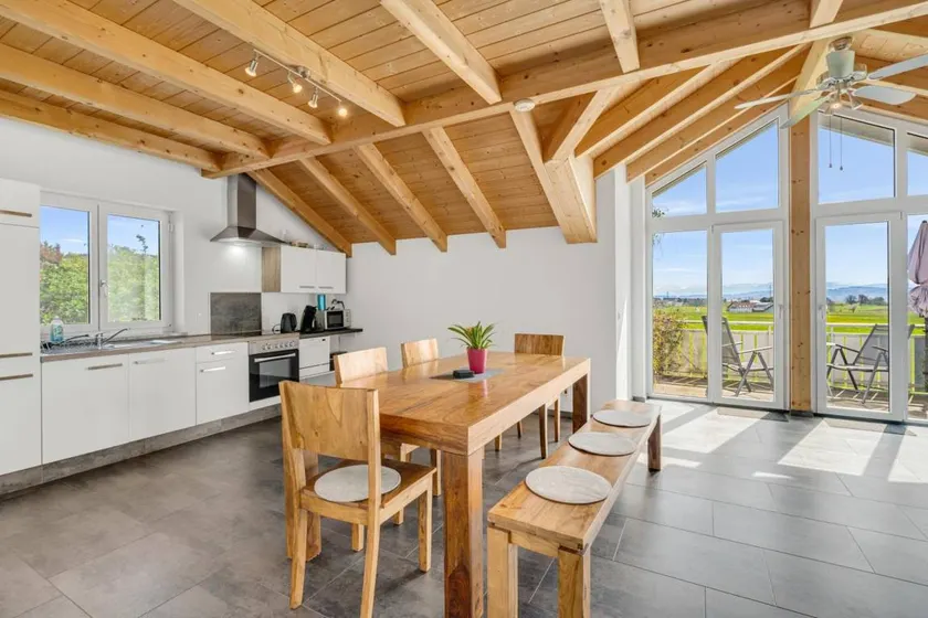 Apartment | Garden view - Image 1