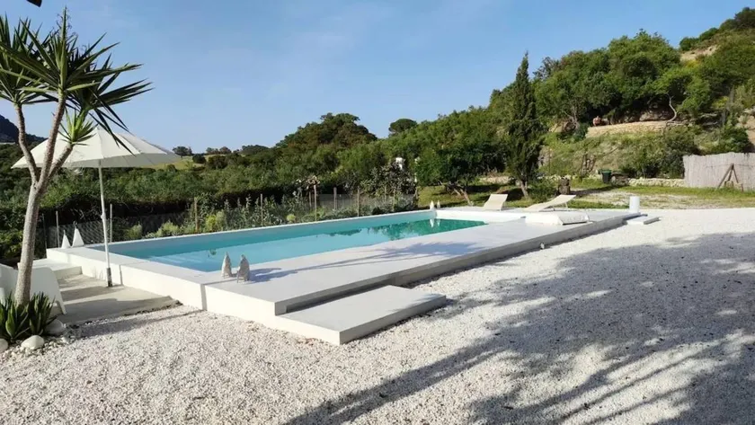 Casa con griglia, terrazza e giardino | Vista sul giardino - Image 1