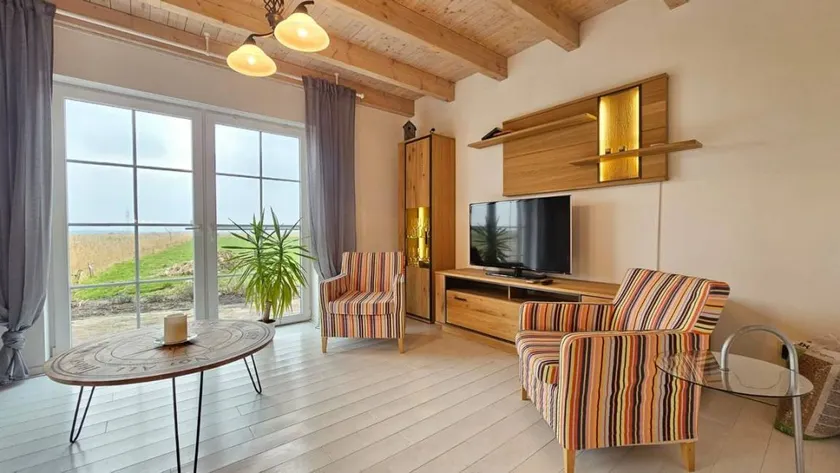 Fully equipped holiday home with barbeque, terrace & garden | Garden view | Pet-friendly - Image 1
