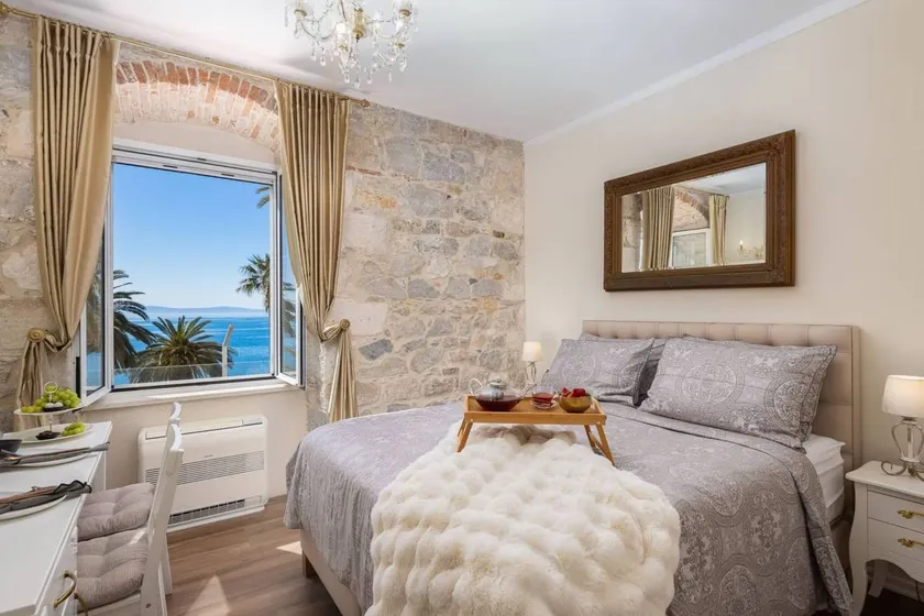 Flat | Close to Diocletian's Palace | Perfect for remote work - Image 1