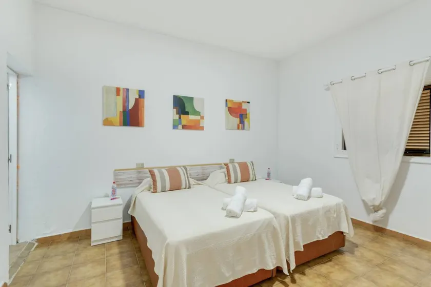 Interior Double Room - Image 1