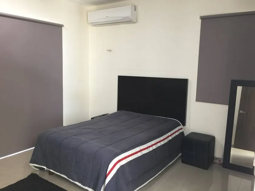 Agréable chambre chez l'habitant avec piscine et terrasse - Image 1