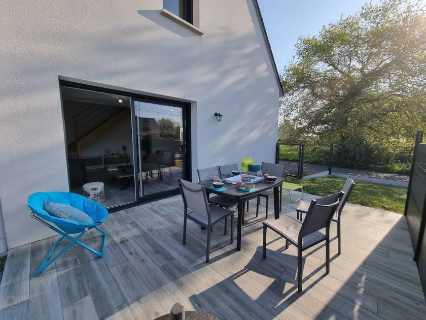 Holiday home with BBQ, terrace & garden | Garden view - Image 1
