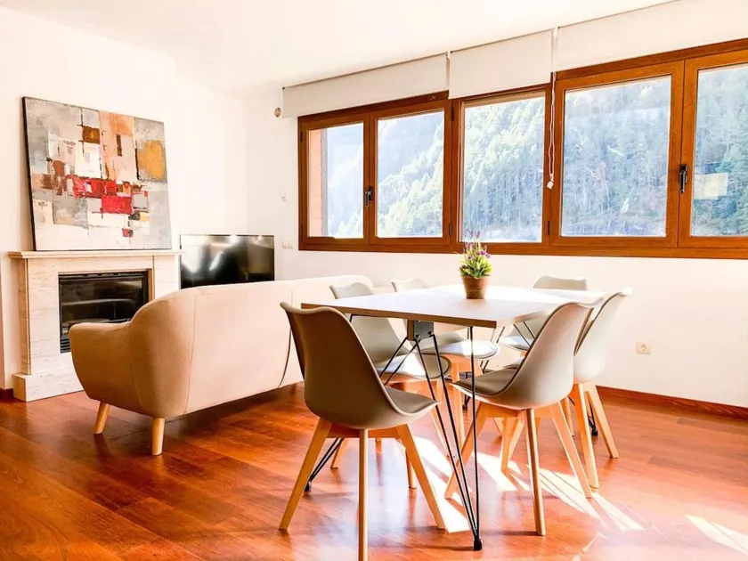 Apartamento moderno El Aguila en Arinsal - Image 1