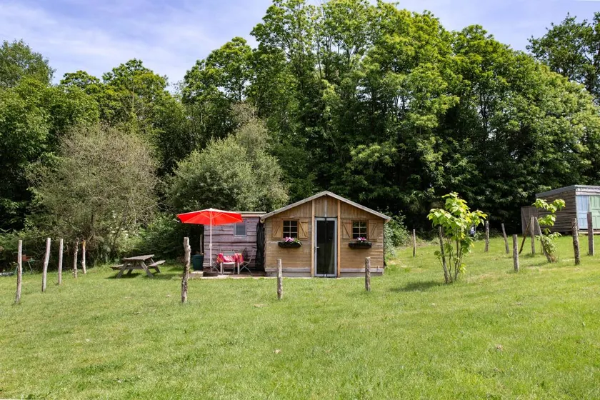 Family-friendly holiday home with garden, pool & terrace | Garden view | Dogs allowed - Image 1