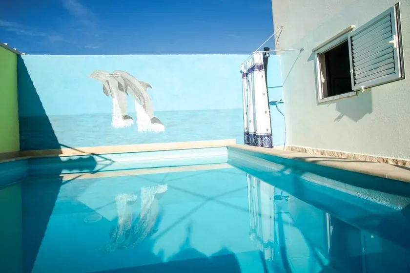 Holiday home with pool, terrace & garden - Image 1