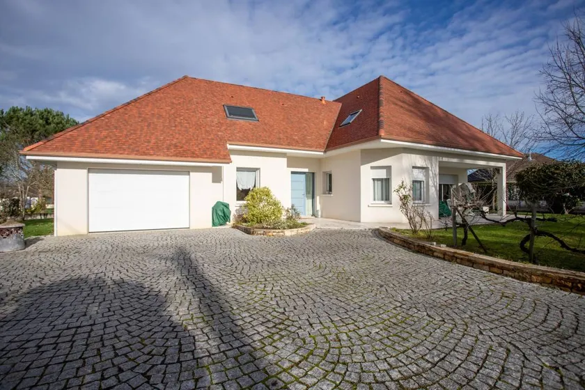 B&B with garden & terrace | Garden view - Image 1
