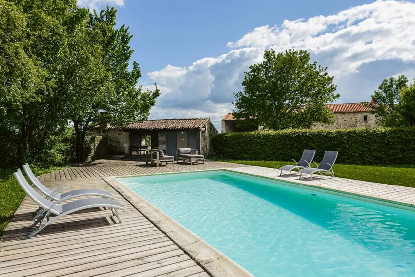 Ferienhaus 'Logis La Tour - Gîte La Tour' mit privatem Pool, privater Terrasse und WLAN - Image 1