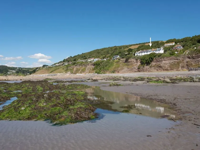 Children-friendly wonderful cottage with BBQ, terrace & garden | Pets allowed - Image 1