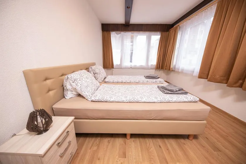 Haus Astoria - Image 1