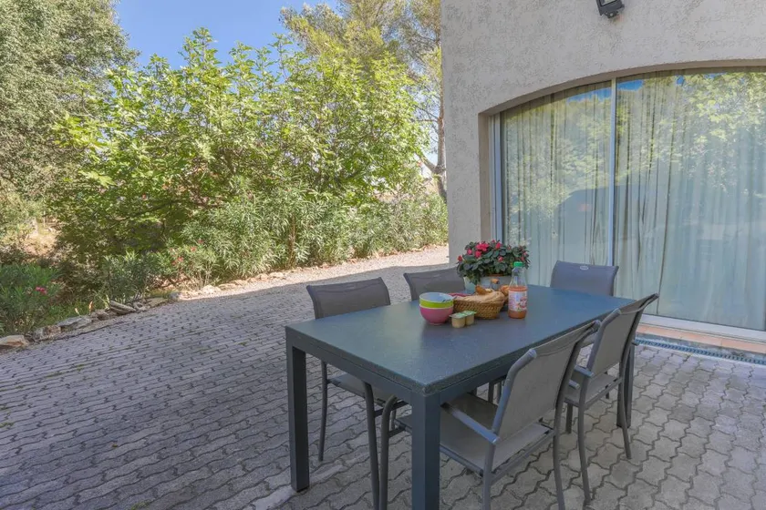 Appartement de vacances avec jardin et terrasse - Image 1