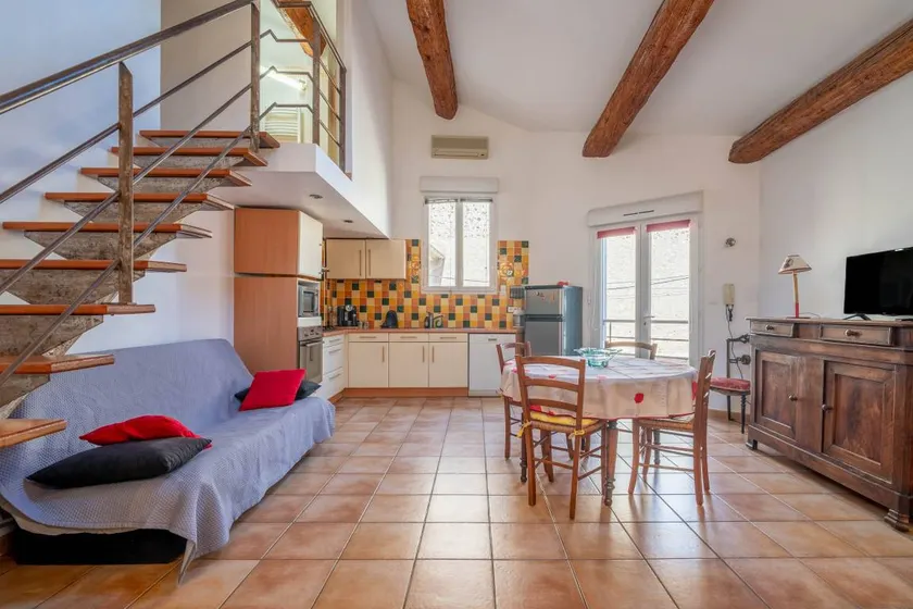 Apartamento vacacional totalmente equipado - Image 1