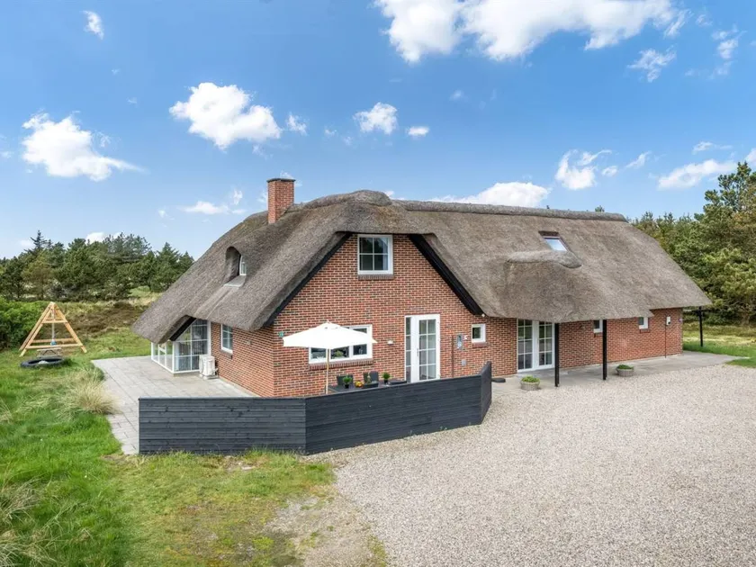 Child-friendly ample holiday home with sauna, hot tub & terrace | Pet-friendly - Image 1