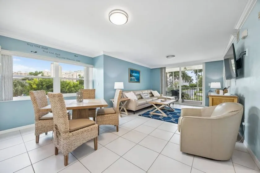 Condo with heated pool | Sea view - Image 1